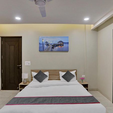 Hotel Townhouse Xanthe Noida Exterior foto