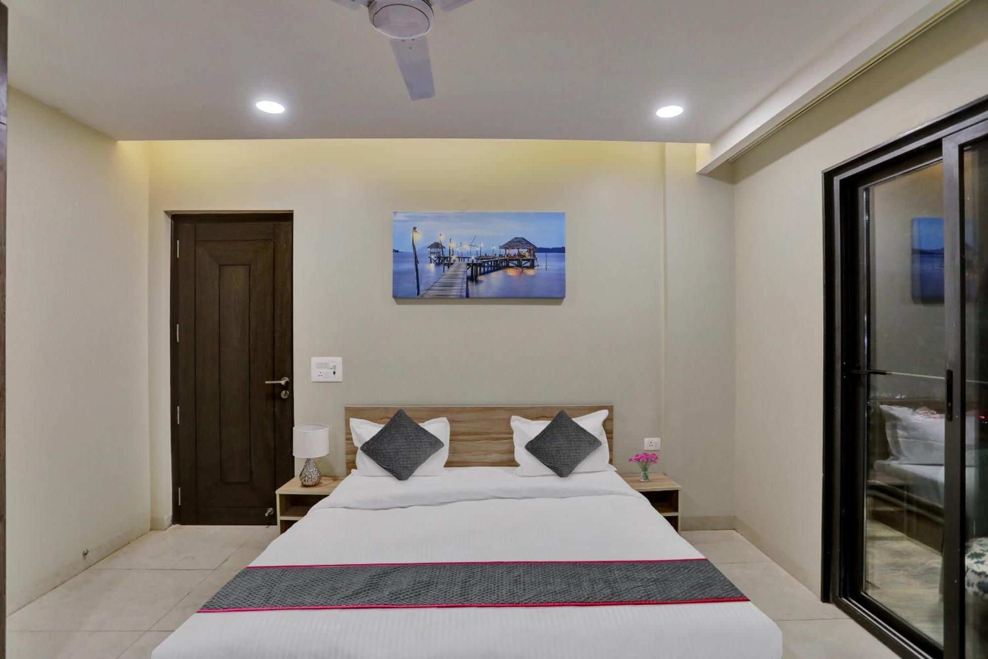 Hotel Townhouse Xanthe Noida Exterior foto